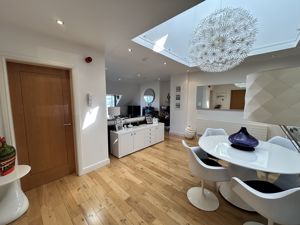 Photo 16- click for photo gallery